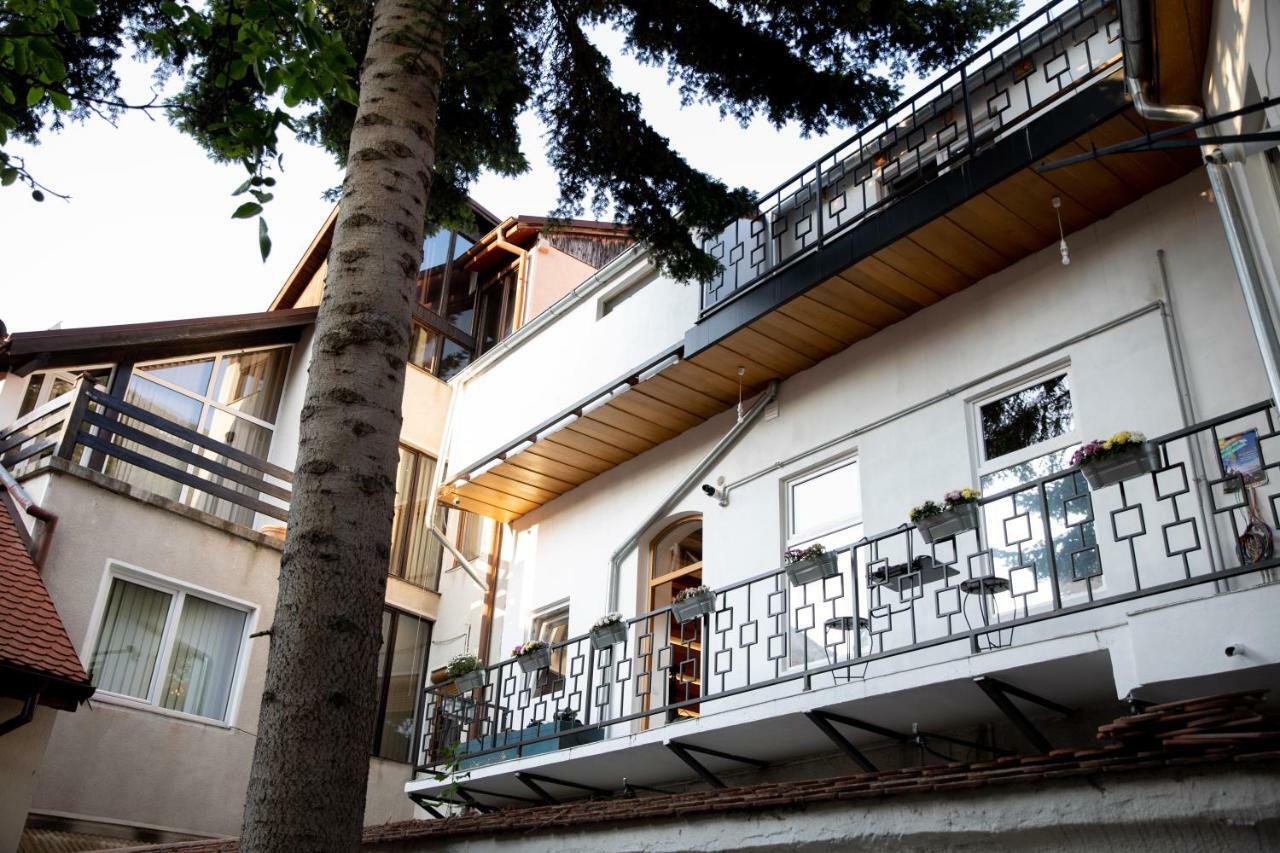 1881 Brasov Old Town - Double Room エクステリア 写真